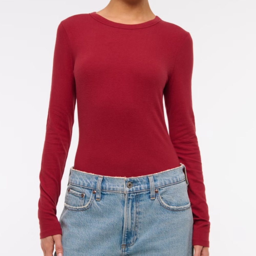 NWT Abercrombie long sleeve red lounge soft t shirt